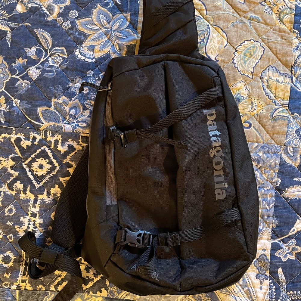 Patagonia Atom Sling - 8L - Black